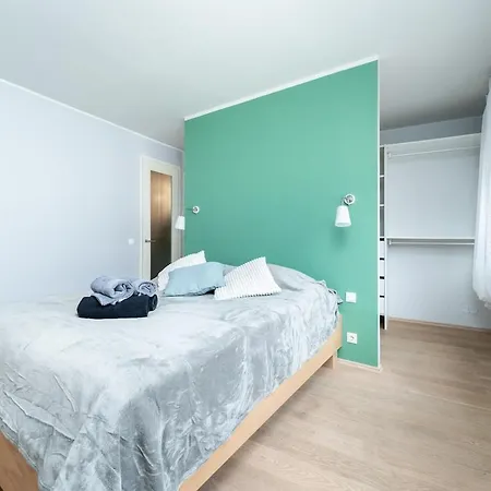 公寓 Sauna, Balcony, Underground Parking, 2br, 90m2 塔林