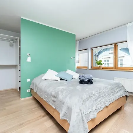 公寓 Sauna, Balcony, Underground Parking, 2br, 90m2