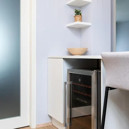 Sauna, Balcony, Underground Parking, 2br, 90m2 公寓