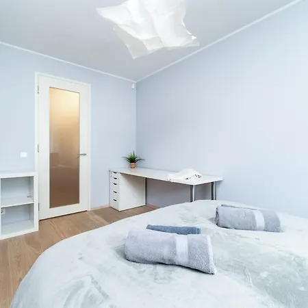 Sauna, Balcony, Underground Parking, 2br, 90m2 公寓