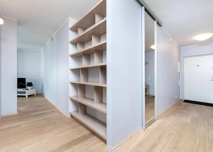 Sauna, Balcony, Underground Parking, 2br, 90m2 アパート