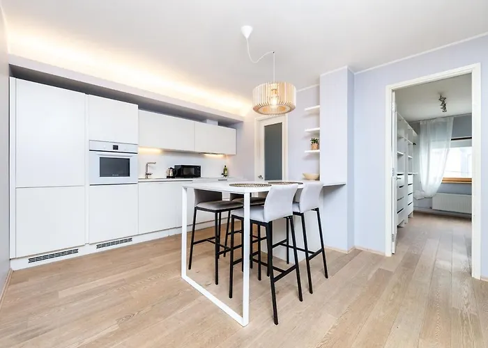 Sauna, Balcony, Underground Parking, 2br, 90m2 Apartament Tallin